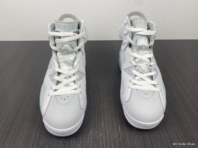 1st Kicks Jordan Mint Foam Air 6 DQ4914-103 WMNS 0724